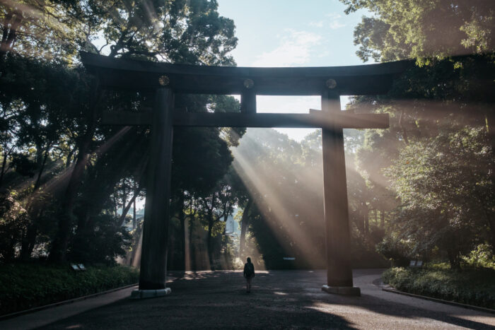 可能なら早朝のお参りがおすすめ