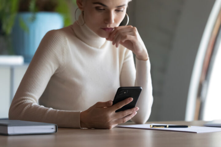 LINEをブロックされたか確認する裏ワザ6選!バレずに確認するには? LINEをブロックされたか確認する裏ワザ6選!バレずに確認するには?
